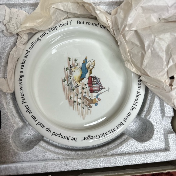 Peter Rabbit Nursery Set ceramic - Picture 3 of 5